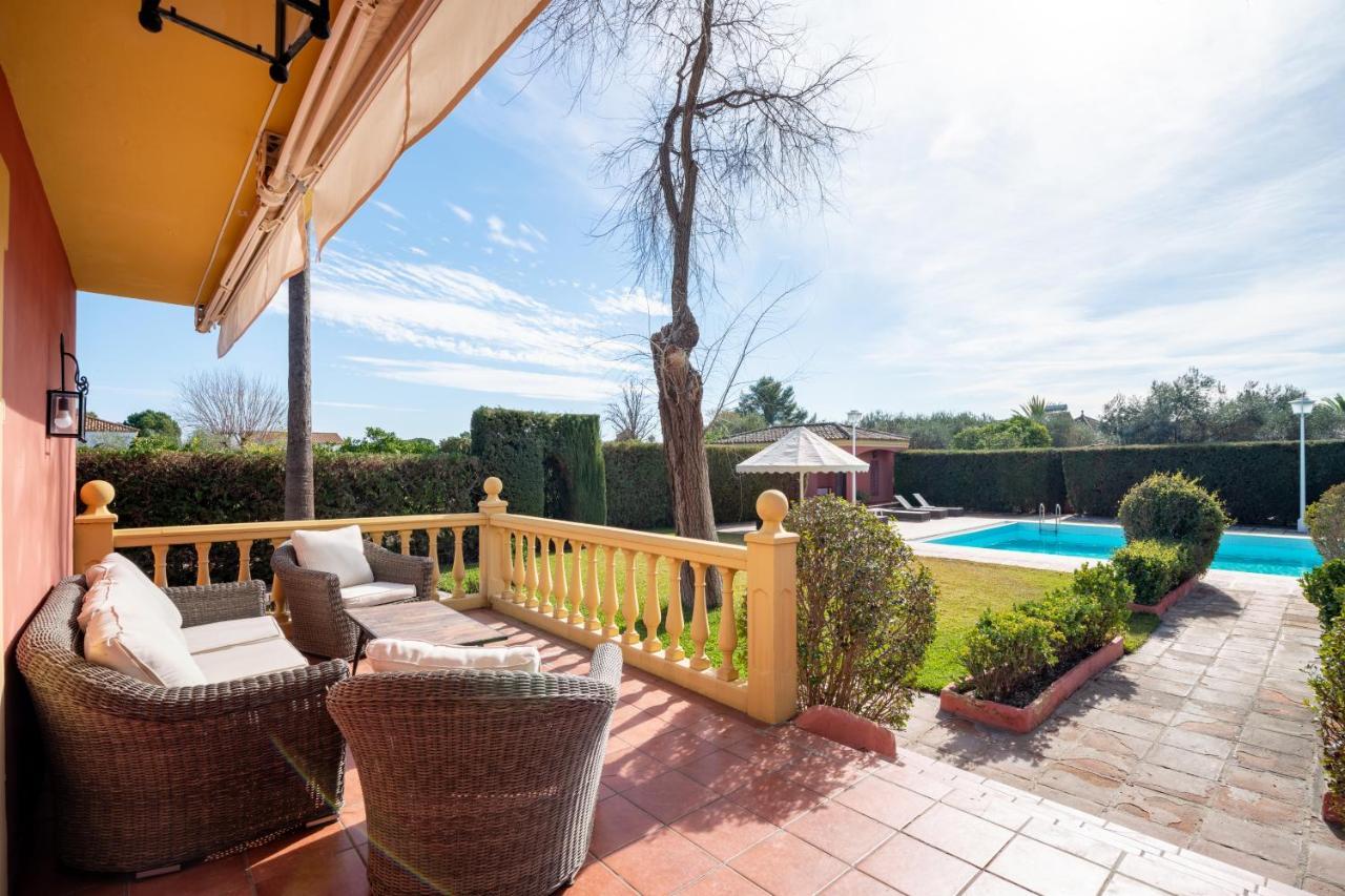 Villa Lucrecia Morón de la Frontera Dış mekan fotoğraf